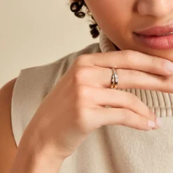 Bague Croisee Or Jaune Diamant