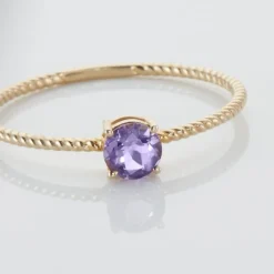 Bague Or Jaune Demi Amethyste