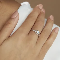 Bague Silucia Or Blanc Topaze Et Oxyde De Zirconium