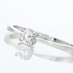 Bague Solitaire Abriel Or Blanc Oxyde De Zirconium