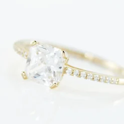 Bague Solitaire Or Jaune Beline Oxyde De Zirconium