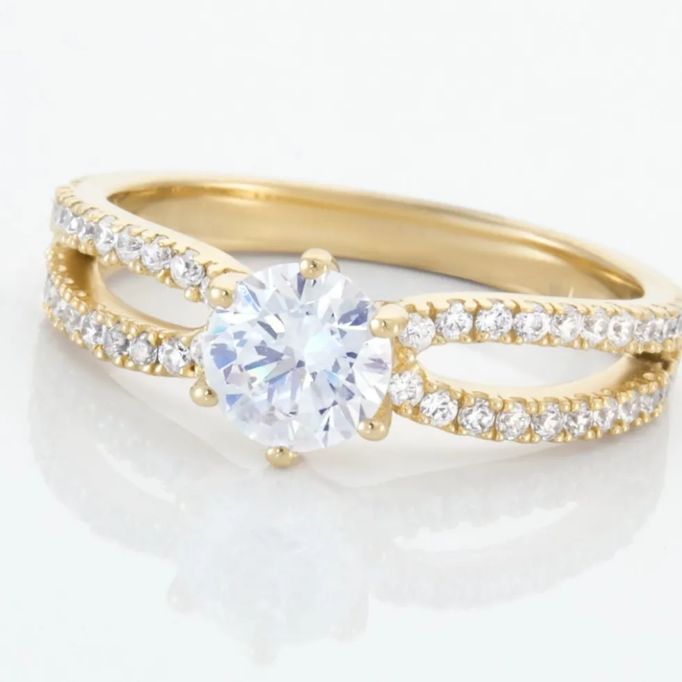 Bague Solitaire Plaqué Or Jaune Melaina Oxyde De Zirconium