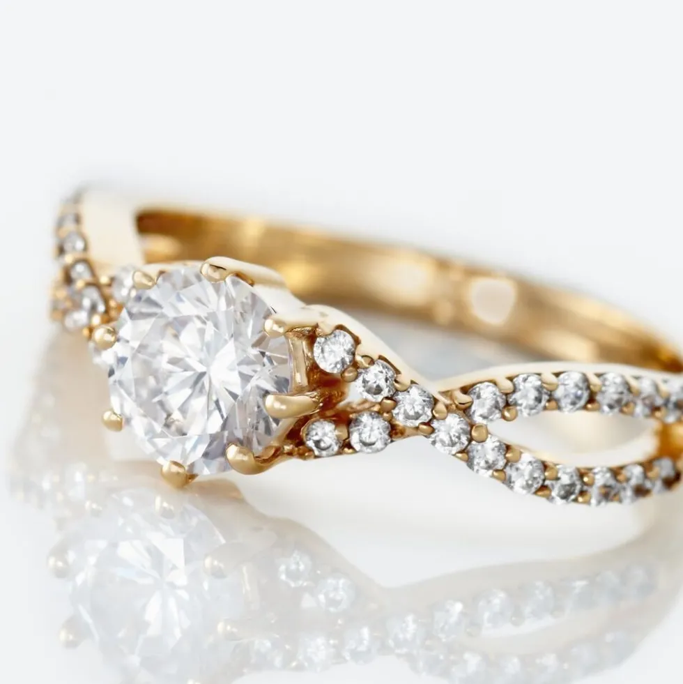 Bague Solitaire Plaqué Or Jaune Arienne Oxydes De Zirconium