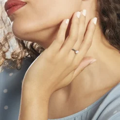 Bague Solitaire Vicoeuria Or Blanc Diamant Synthétique