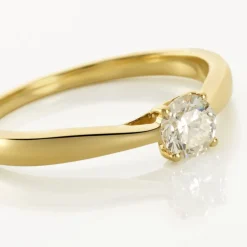 Bague Solitaire Vicoeuria Or Jaune Diamant Synthétique