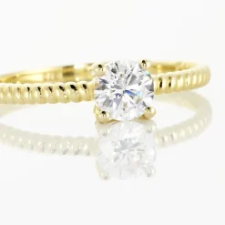 Bague Solitaire Renate Or Jaune Oxyde De Zirconium