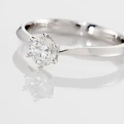 Bague Solitaire Veronika Or Blanc Diamant