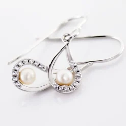 Boucles D'oreilles Pendantes Akiko Argent Perle De Culture Et Oxyde