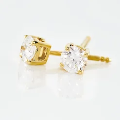 Boucles D'oreilles Puces 4 Griffes Or Jaune Diamant Synthetique