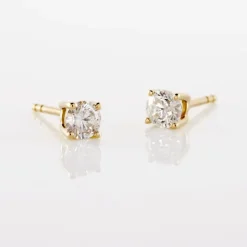 Boucles D'oreilles Puces Or Jaune Victoria Diamants