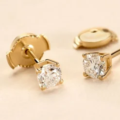 Boucles D'oreilles Puces One Or Jaune Diamants