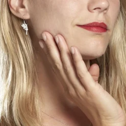 Boucles D'oreilles Pendantes Anita Argent Blanc