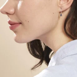 Boucles D'oreilles Pendantes Pluie D'Eclat Or Blanc Saphir