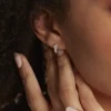 Boucles D'oreilles Puces Aglae Or Blanc Oxyde De Zirconium