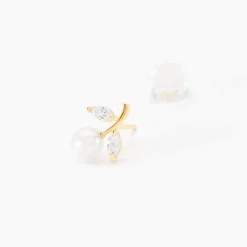 Boucles D'oreilles Puces Frigga Or Jaune Perle De Culture Et Oxyde