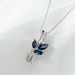Collier Angie Or Blanc Saphir Diamant