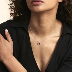 Collier Arlina Or Blanc Saphir Et Diamant
