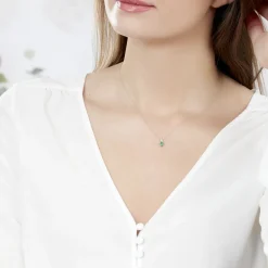 Collier Charmante Or Blanc Emeraude Et Diamant