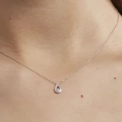 Collier Or Blanc Purete Goutte Diamant