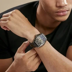 Montre Montignac Tonneau Noir