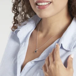 Pendentif Prudencia Or Blanc Saphir